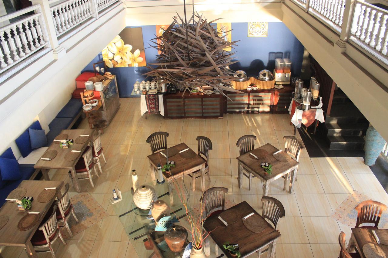 Diwangkara Beach Hotel & Resort ซานูร์ ภายนอก รูปภาพ