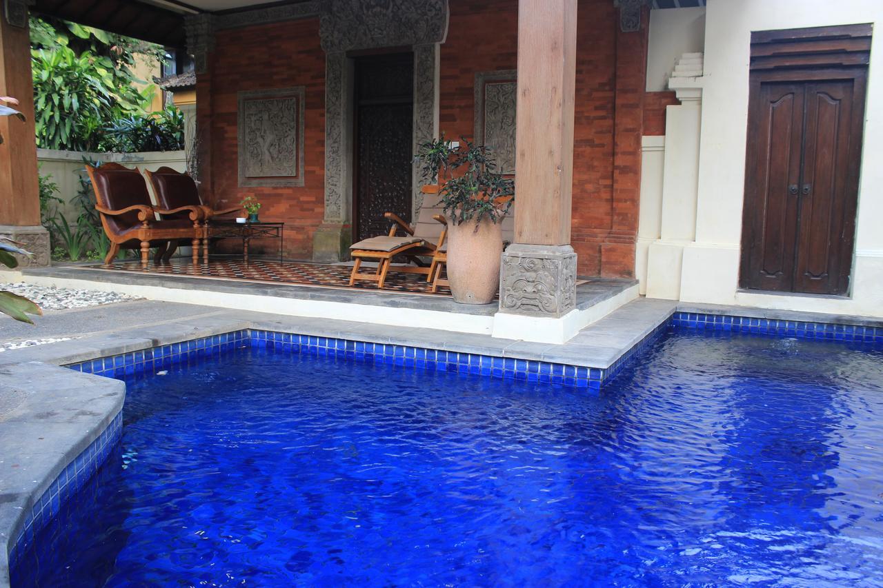 Diwangkara Beach Hotel & Resort ซานูร์ ภายนอก รูปภาพ